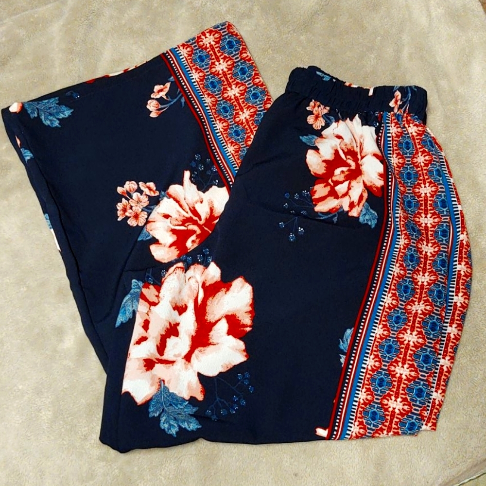 Love Ari pants